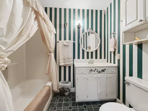 Bath - 802 E Main St, Hamilton, TX 76531 photo 1 of 2
