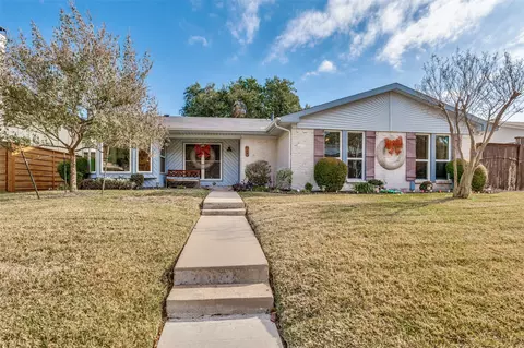 150 Edgewood Dr, Coppell, TX 75019