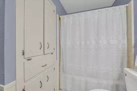 Bath - 601 Kipling Dr, Waco, TX 76710 photo 1 of 3