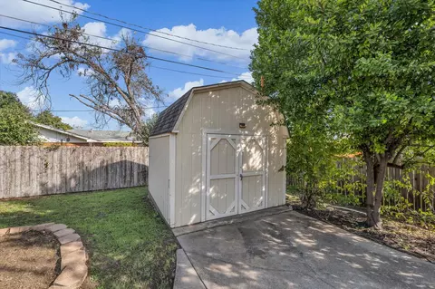 Exterior - 601 Kipling Dr, Waco, TX 76710 photo 8 of 9