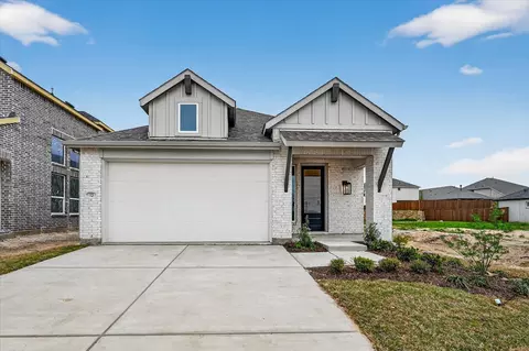 723 Sagebrush Trl, Sherman, TX 75092