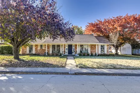 309 Stiles Dr, Midlothian, TX 76065
