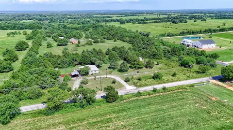 2447 Cemetery Rd, Pottsboro, TX 75076