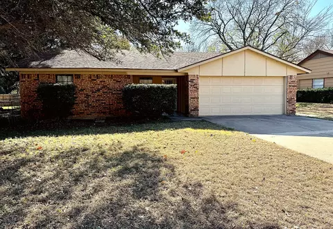 4508 Estes Park Rd, Haltom City, TX 76137