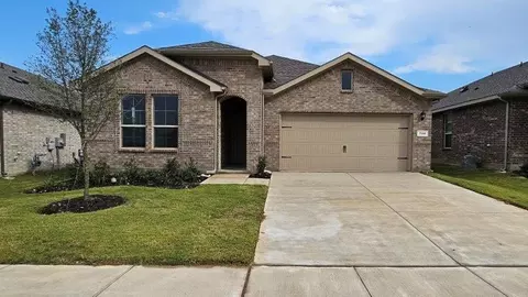720 Amber Fields Dr, Ponder, TX 76259