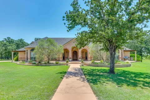 525 S Sugartree Dr, Lipan, TX 76462