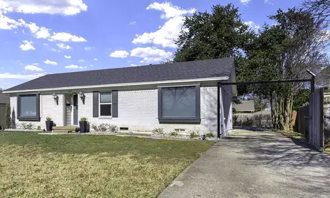 529 Summit Dr, Richardson, TX 75081