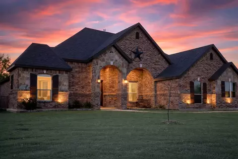 407 Miramar Cir, Weatherford, TX 76085