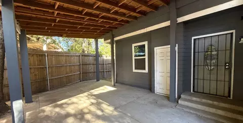 2022 Bourbon St, Dallas, TX 75226