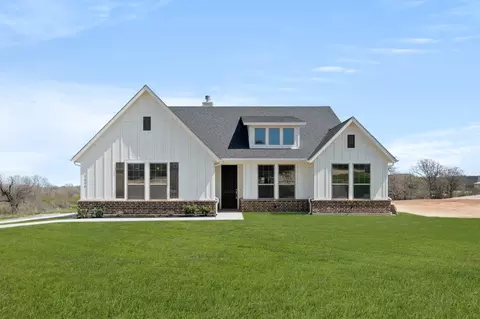 7016 Ranch View Pl, Springtown, TX 76082