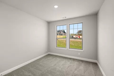 Bedroom - 7016 Ranch View Pl, Springtown, TX 76082 photo 3 of 4