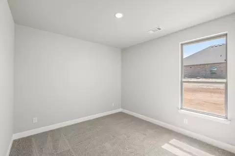 Bedroom - 7016 Ranch View Pl, Springtown, TX 76082 photo 4 of 4