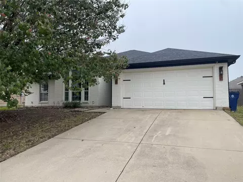 1014 Thistle Meade Cir, Burleson, TX 76028