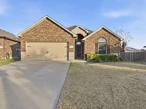 11056 Erinmoor Trl, Haslet, TX 76052