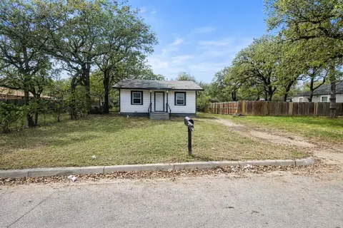 4518 Erath St, Fort Worth, TX 76119
