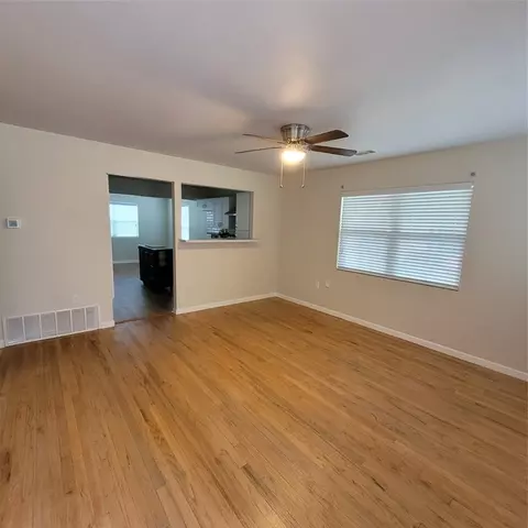 2817 Birch Park Dr, Richland Hills, TX 76118