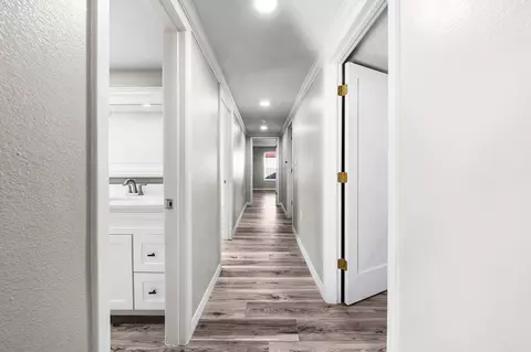 Entry Way - 305 Gaskins St, Como, TX 75431 photo 3 of 3