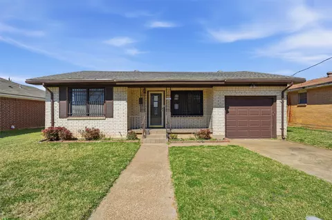 620 Faulkner Ln, Waco, TX 76704