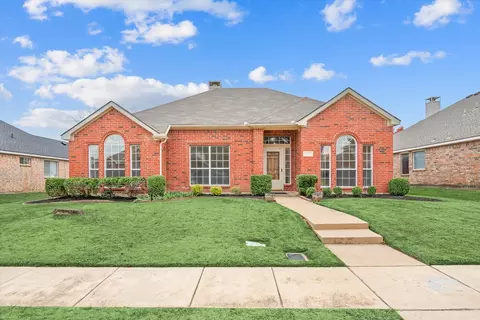 1517 Willowross Dr, Lewisville, TX 75077