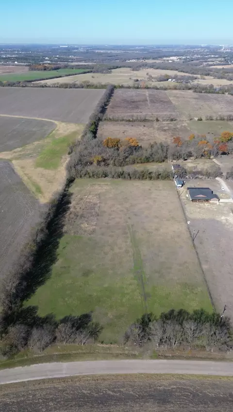 701 Bobs Run Rd, Ferris, TX 75125