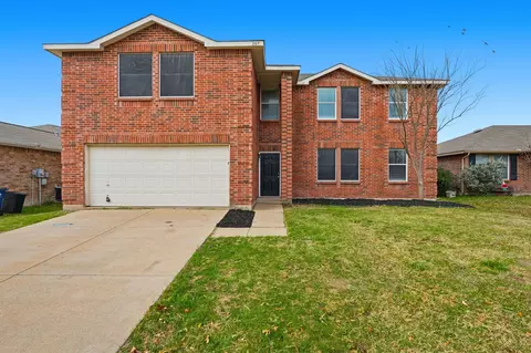 205 Phlox Ln, Burleson, TX 76028