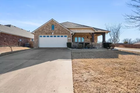 1200 Thicket Dr, Mansfield, TX 76063