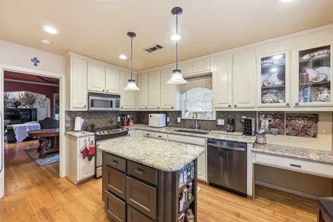 Kitchen - 122 E 7th St, Lancaster, TX 75146 photo 2 of 3