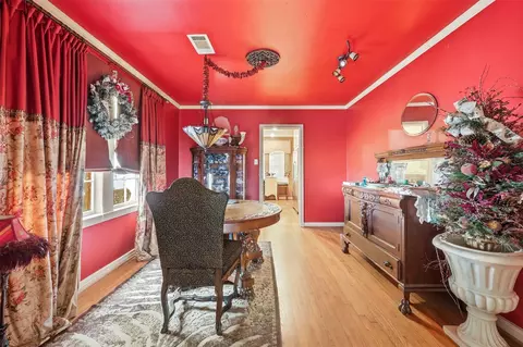 Dining - 122 E 7th St, Lancaster, TX 75146 photo 1 of 2