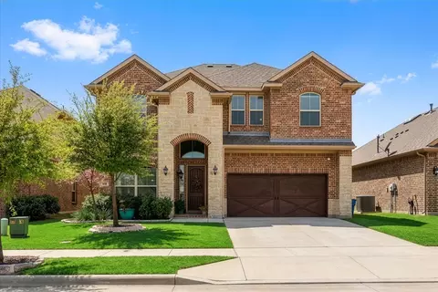 209 Mineral Point Dr, Aledo, TX 76008