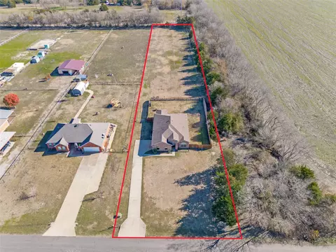 303 County Road 2748, Caddo Mills, TX 75135
