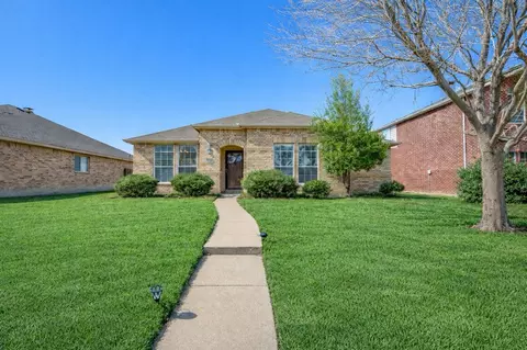 1313 Illinois Ave, Lancaster, TX 75134