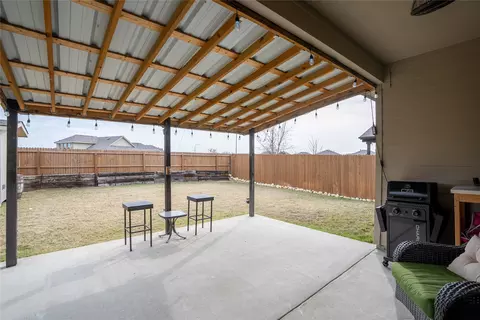 677 Ridgeback Trl, Haslet, TX 76052 photo 32