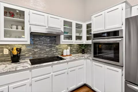 Kitchen - 503 Aurora Dr, Euless, TX 76039 photo 1 of 3