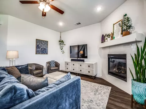 14324 Padden Park Ln, Roanoke, TX 76262