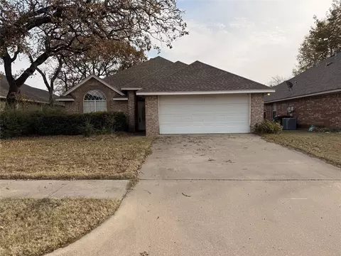 1220 Oak Vly, Denton, TX 76209