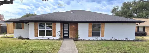 841 Norton Dr, Mesquite, TX 75149