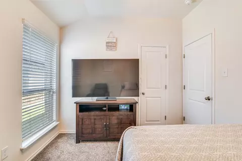 Bedroom - 1605 Ackerly Dr, Forney, TX 75126 photo 4 of 5