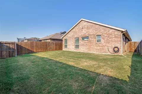 Exterior - 1605 Ackerly Dr, Forney, TX 75126 photo 3 of 3
