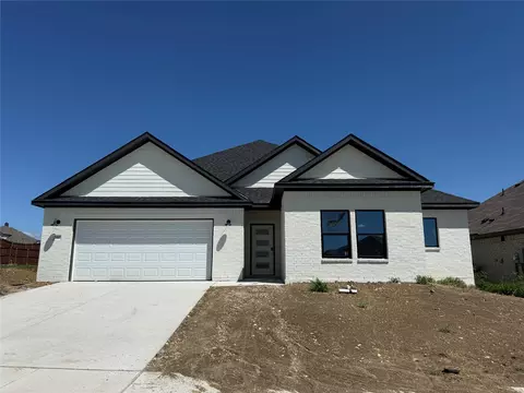 208 Shepards St, Godley, TX 76044