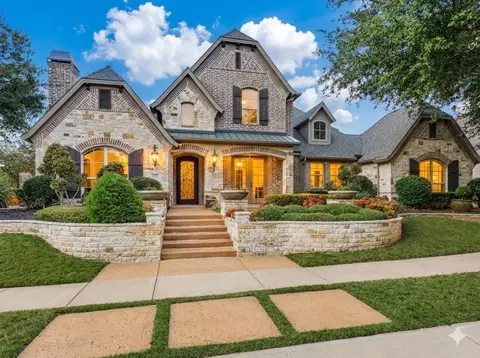 8415 Canyon Xing, Lantana, TX 76226