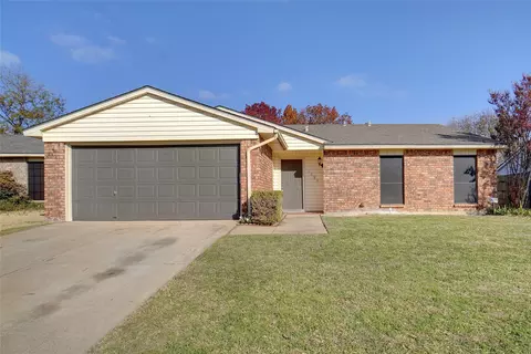 1600 Whittenburg Dr, Fort Worth, TX 76134