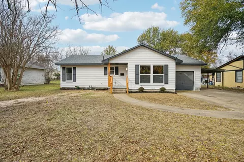 305 Westvue St, Terrell, TX 75160