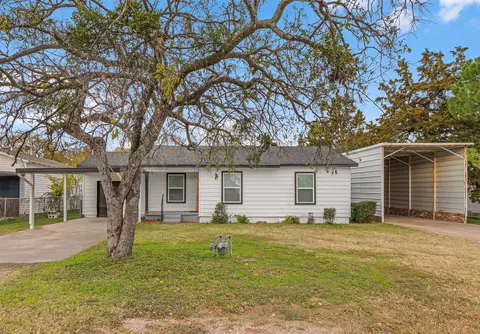 5820 Isbell St, Sansom Park, TX 76114