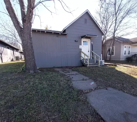 1324 W Morton St, Denison, TX 75020