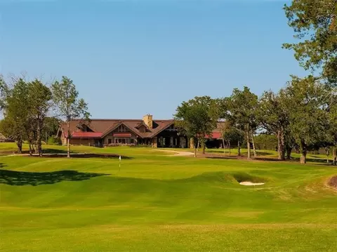 272 Roaring Fork Cir, Gordonville, TX 76245