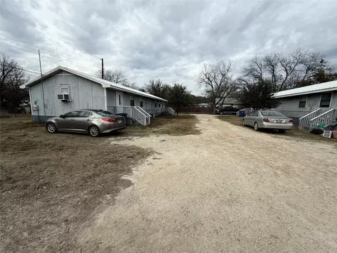 217 2nd St, Cross Plains, TX 76443