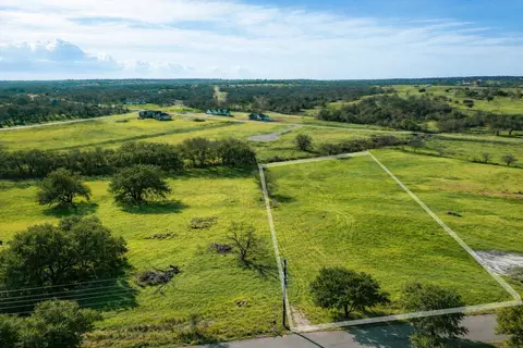 598 Central Rd, Weatherford, TX 76088