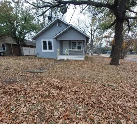 1130 W Shepherd St, Denison, TX 75020