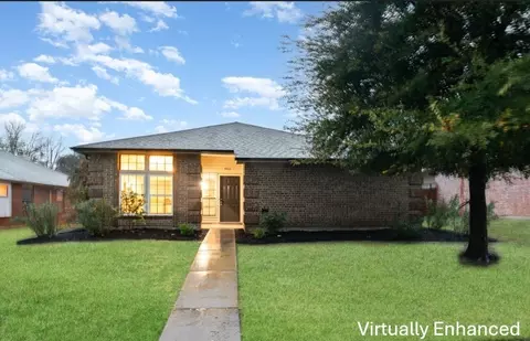 980 Mauve Dr, Lewisville, TX 75067