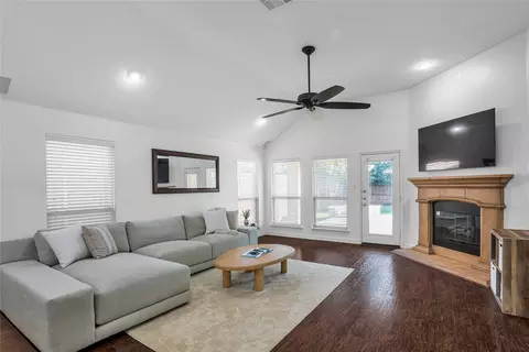 10409 Flat Creek Trl, Mckinney, TX 75072
